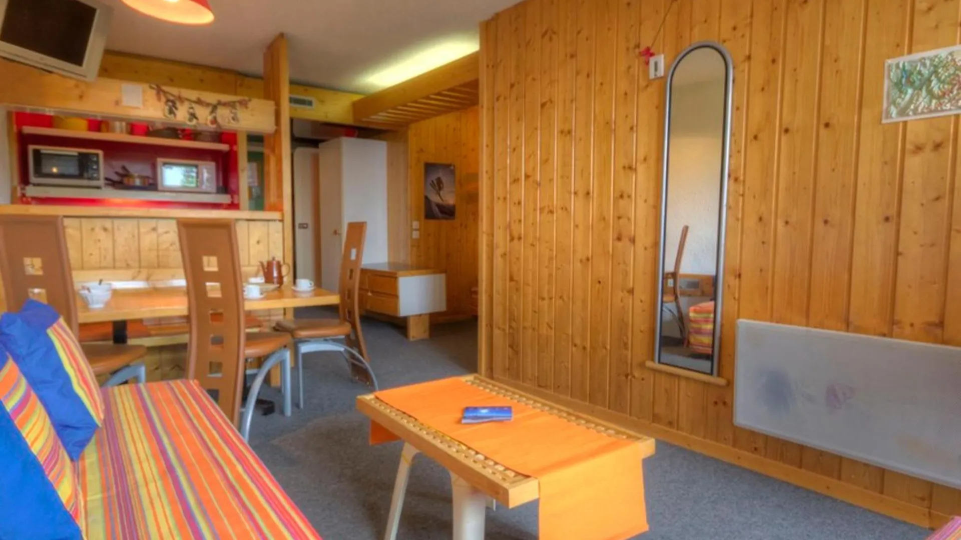 Apartment Appartement 2 Pieces Pour 6 Personnes Avec Balcon, Wifi Gratuit, Au Pied Des Pistes - Fr-1-346-541 Les Arcs